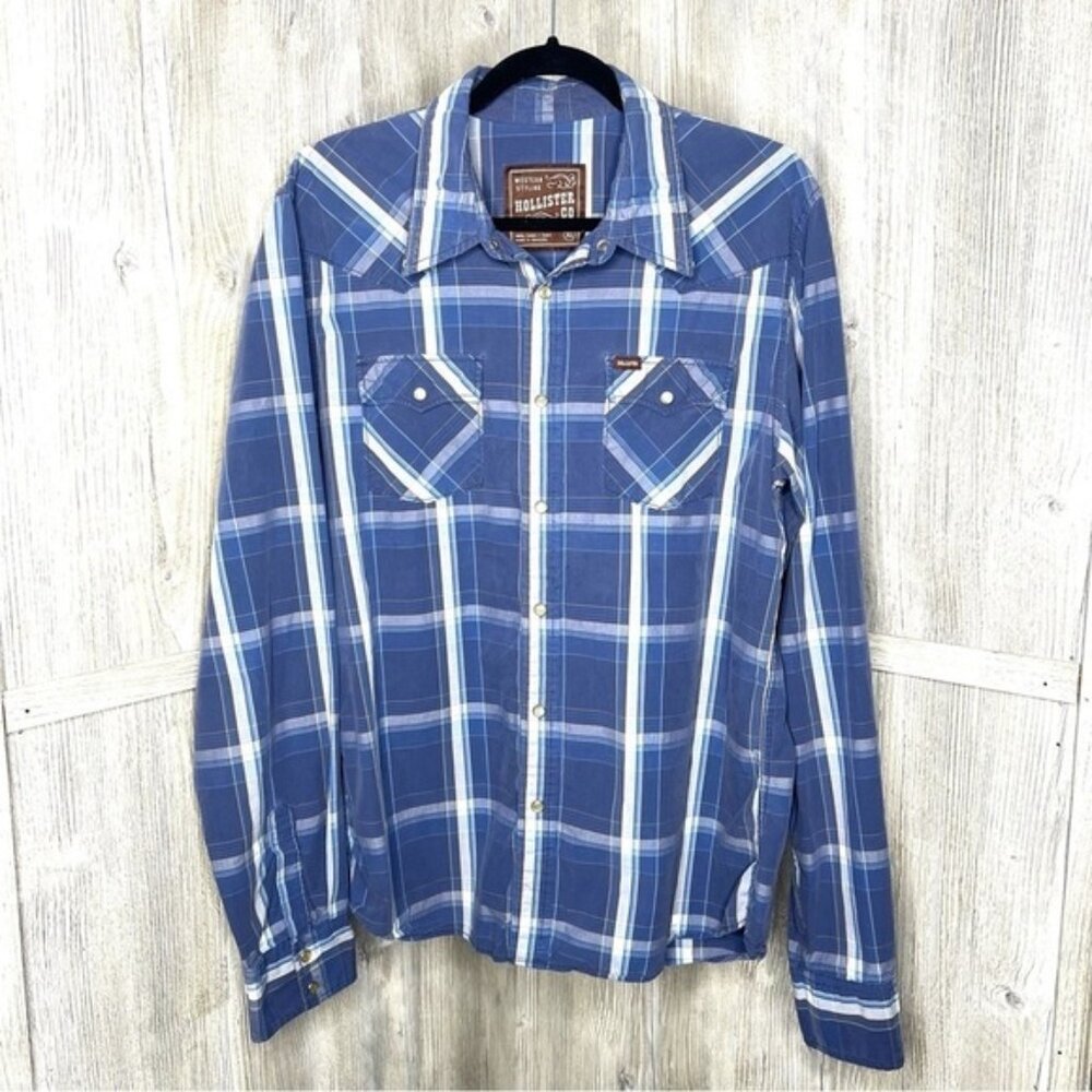 Hollister Western Styling Pearl Snap Shirt